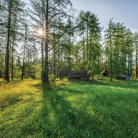 Apartment Kail Thomas