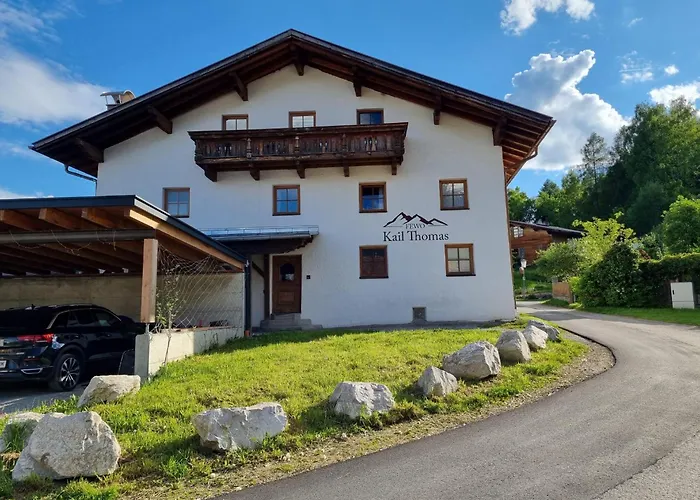 Kail Thomas Apartament